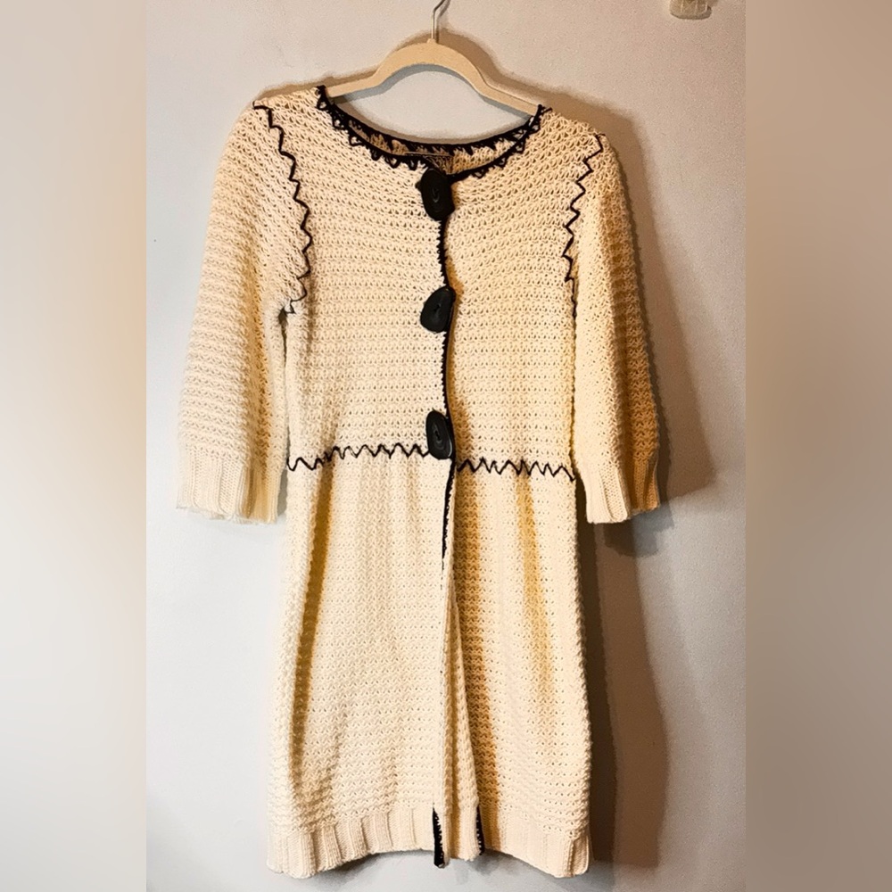Curio Cardigan Sweater size Smalll Cream Black Trim Loose Chunky Knit
